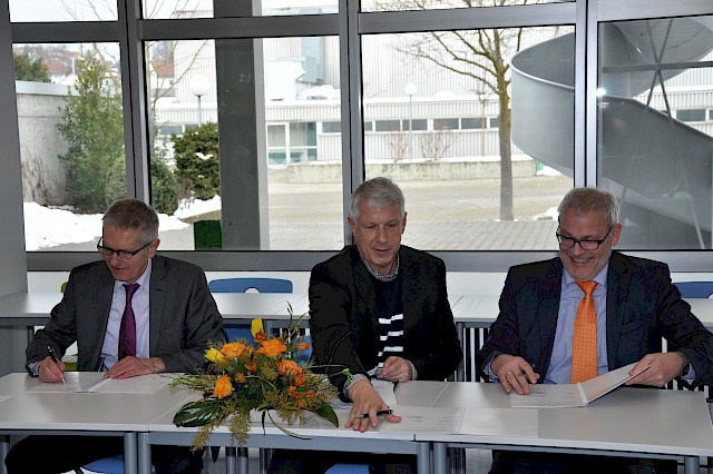 Hauptgeschäftsführer IHK Otto Sälze, Landrat Dr. Heiko Schmid, Dr. Stefan Brand FbF